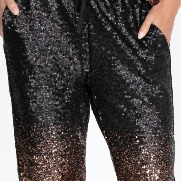 Johnny Was NWT Sequin Gold Jett Jogger Pants Size XS - Picture 3 of 12